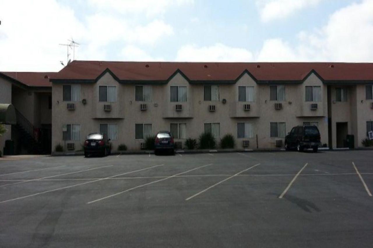 Super 8 By Wyndham San Diego/Imperial Beach Eksteriør bilde