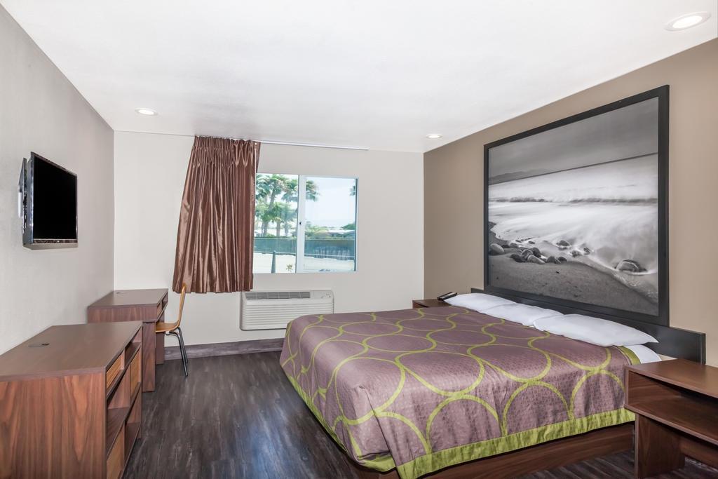Super 8 By Wyndham San Diego/Imperial Beach Eksteriør bilde