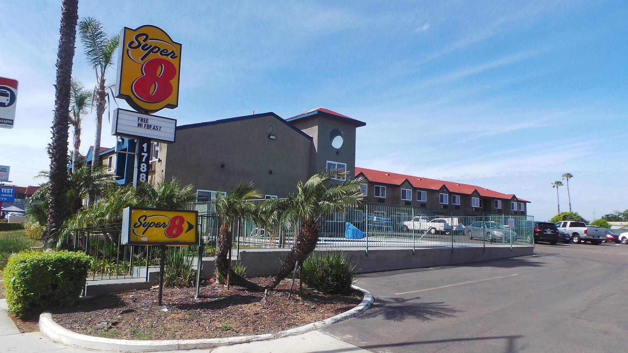 Super 8 By Wyndham San Diego/Imperial Beach Eksteriør bilde